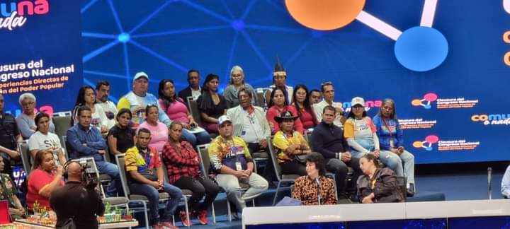 Comuneros de Amazonas presente en el cierre del congreso nacional Experiencias Directas del Poder Popular