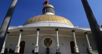 Parlamentarios evalúan propuesta de ley sobre procesos electorales del Poder Popular