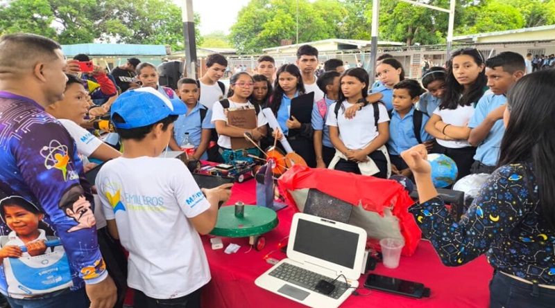 Estudiantes de Amazonas disfrutan “Ciencia con los Semilleros Científicos”